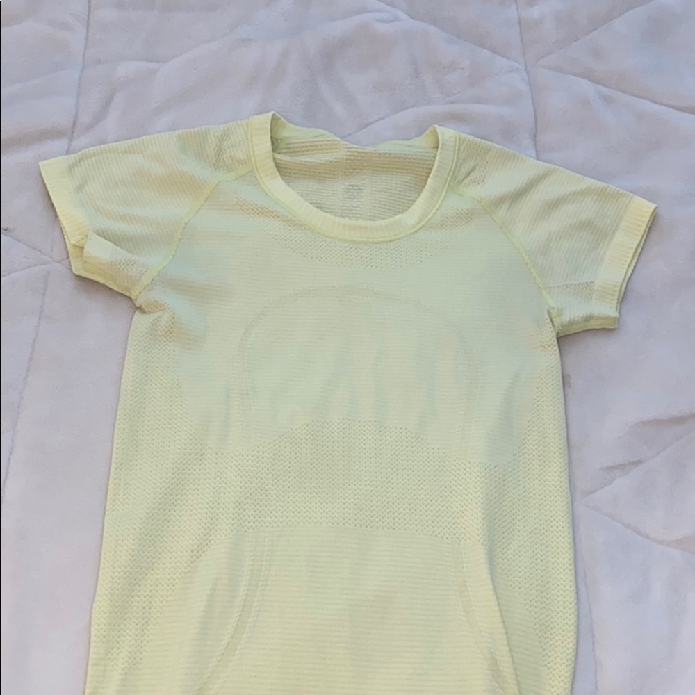 Lululemon top